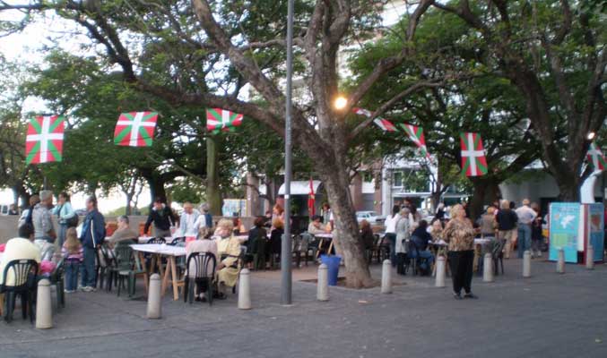 Centro Zazpirak Bat de Rosario