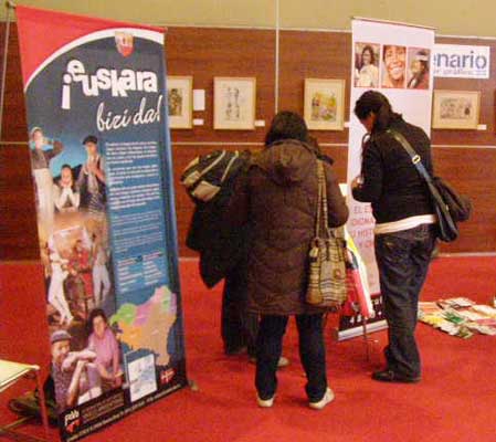 Poster sobre el euskera presentado en la Feria del Libro