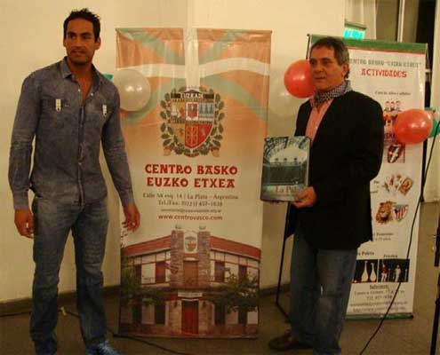 San Ignacio y fiesta dantzaris en La Plata 2012 02