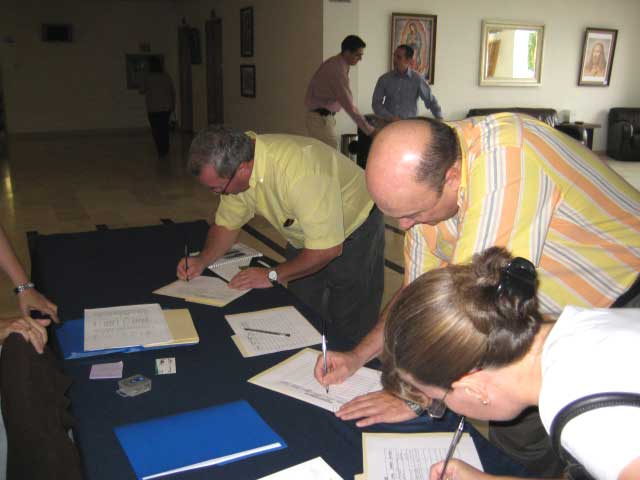 Encuentro de empresario vascos y descendientes en Celaya2