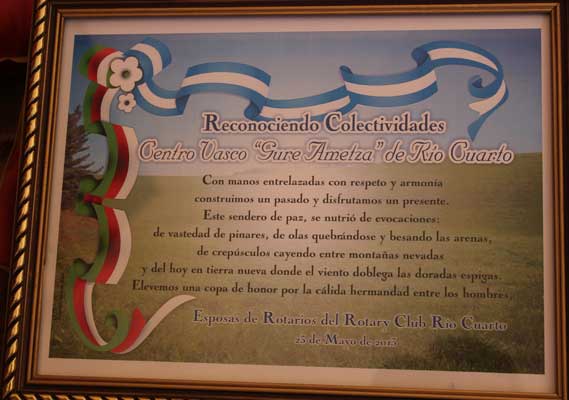 Reconocimiento a colectividades en Rio Cuarto 2013 02