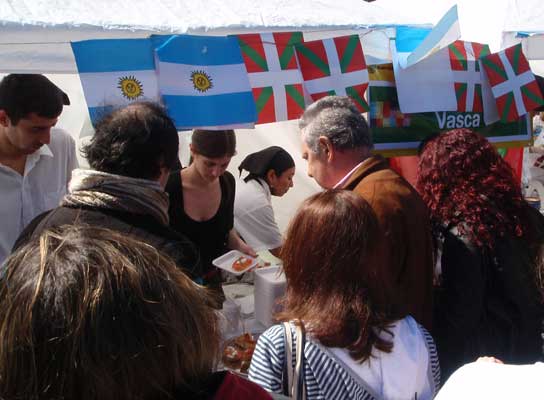 Festejo Día del Inmigrante en Buenos Aires 2010 01