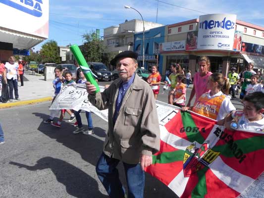 korrika 18 en Necochea 2013 02