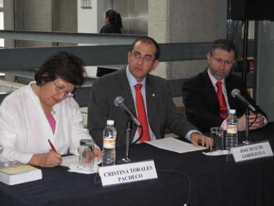 Presentación del libro de Jesús Ruiz de Gordejuela en México DF1