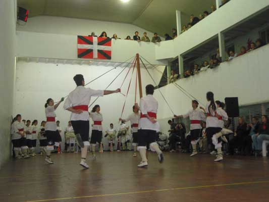 'Agoitzko Joaldunak' en Buenos Aires 2010 02